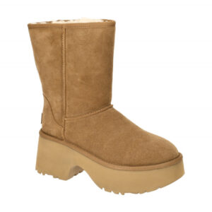 UGG 1158310 Damen Winterstiefel Classic Short New Heights braun Chestnut
